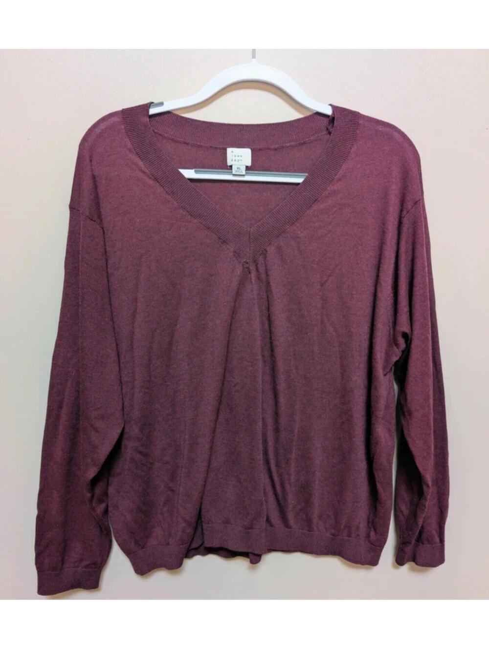 A New Day Burgundy V-Neck Sweater – Women’s XL